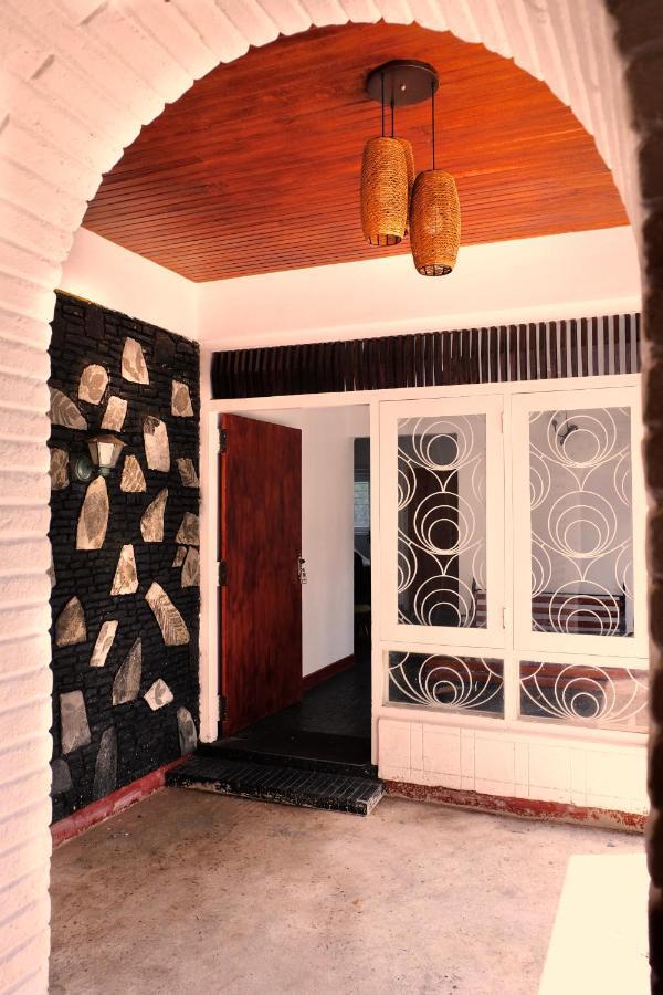 Best Hostel Yala 蒂瑟默哈拉默 外观 照片